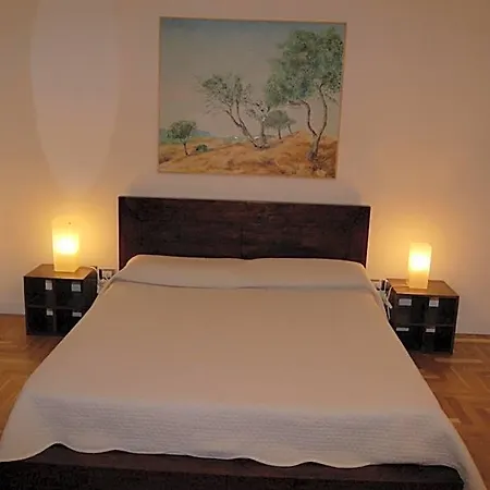 Federico Secondo Bed & Breakfast 4*