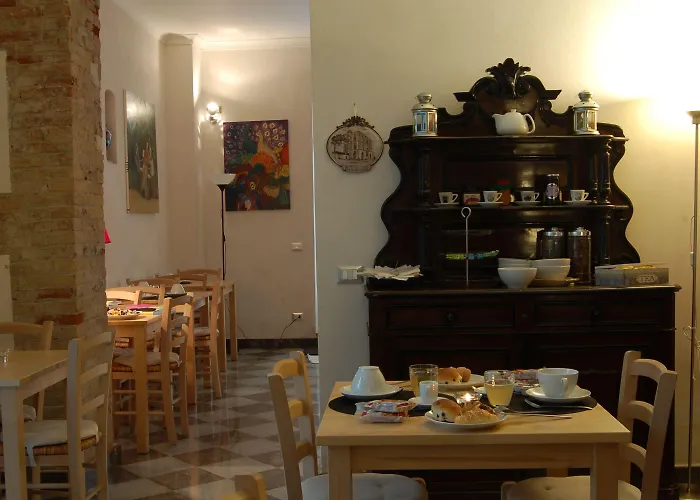 Federico Secondo Bed & Breakfast 4*
