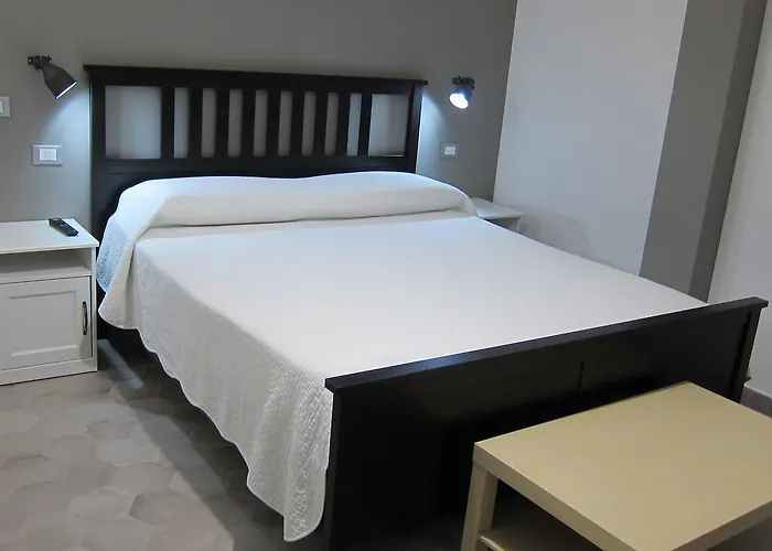 Federico Secondo Bed & Breakfast 4*